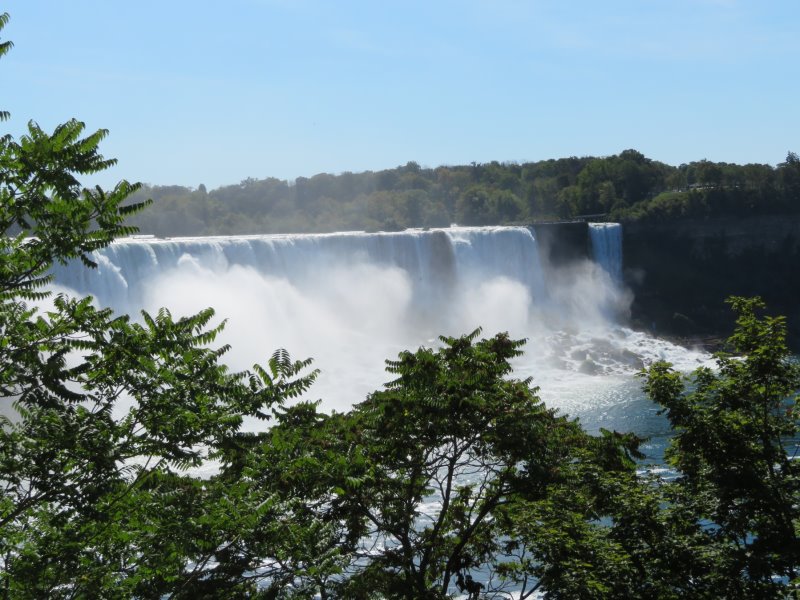 Niagara Falls showing the American Falls and the Bridal Veil Falls